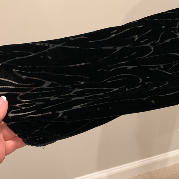 Jones of New York Velvet blouse or jacket - Picture 3 of 6